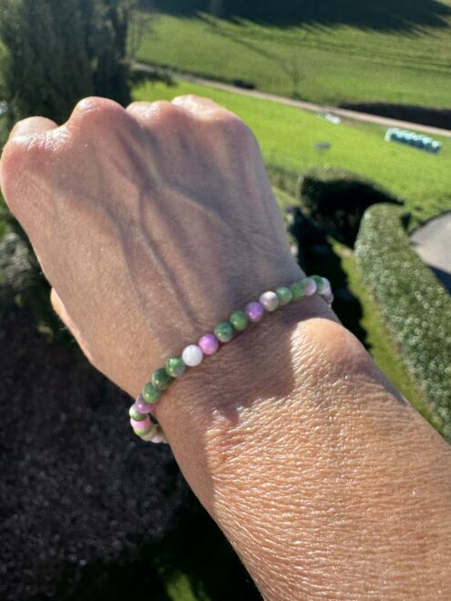 Perlenarmband "JADE pink, grün", 4mm