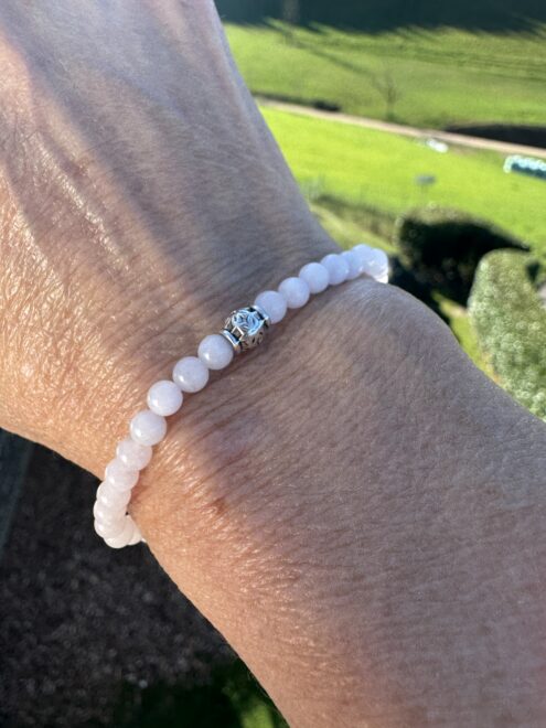 Perlenarmband "Rosenquarz", 4mm