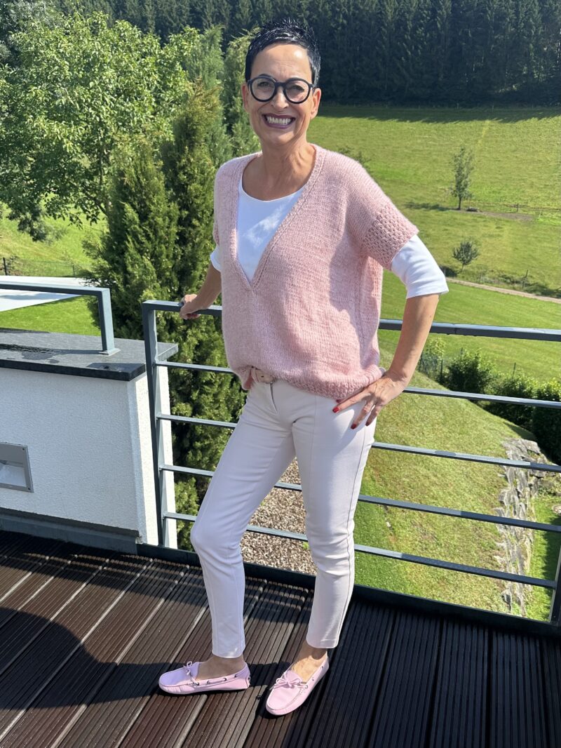Ros V-Neck dt./engl. – Bild 3