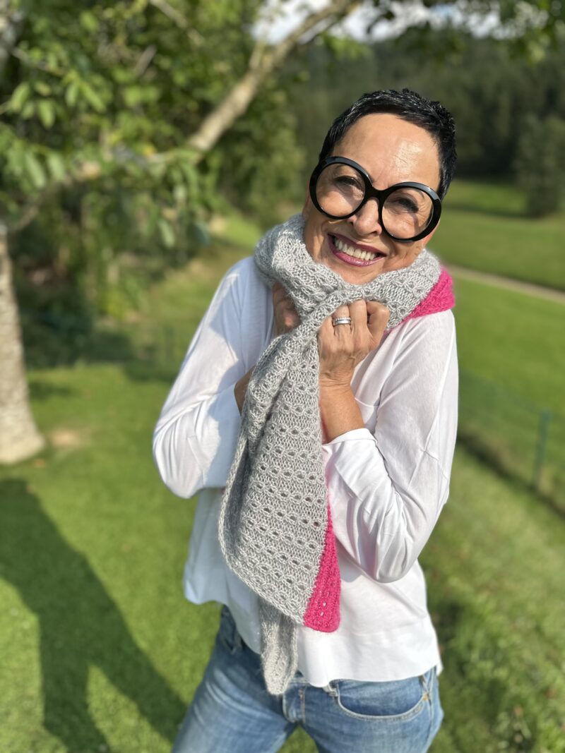 ROS-Vneck-Shawl - zweifarbig – Bild 7
