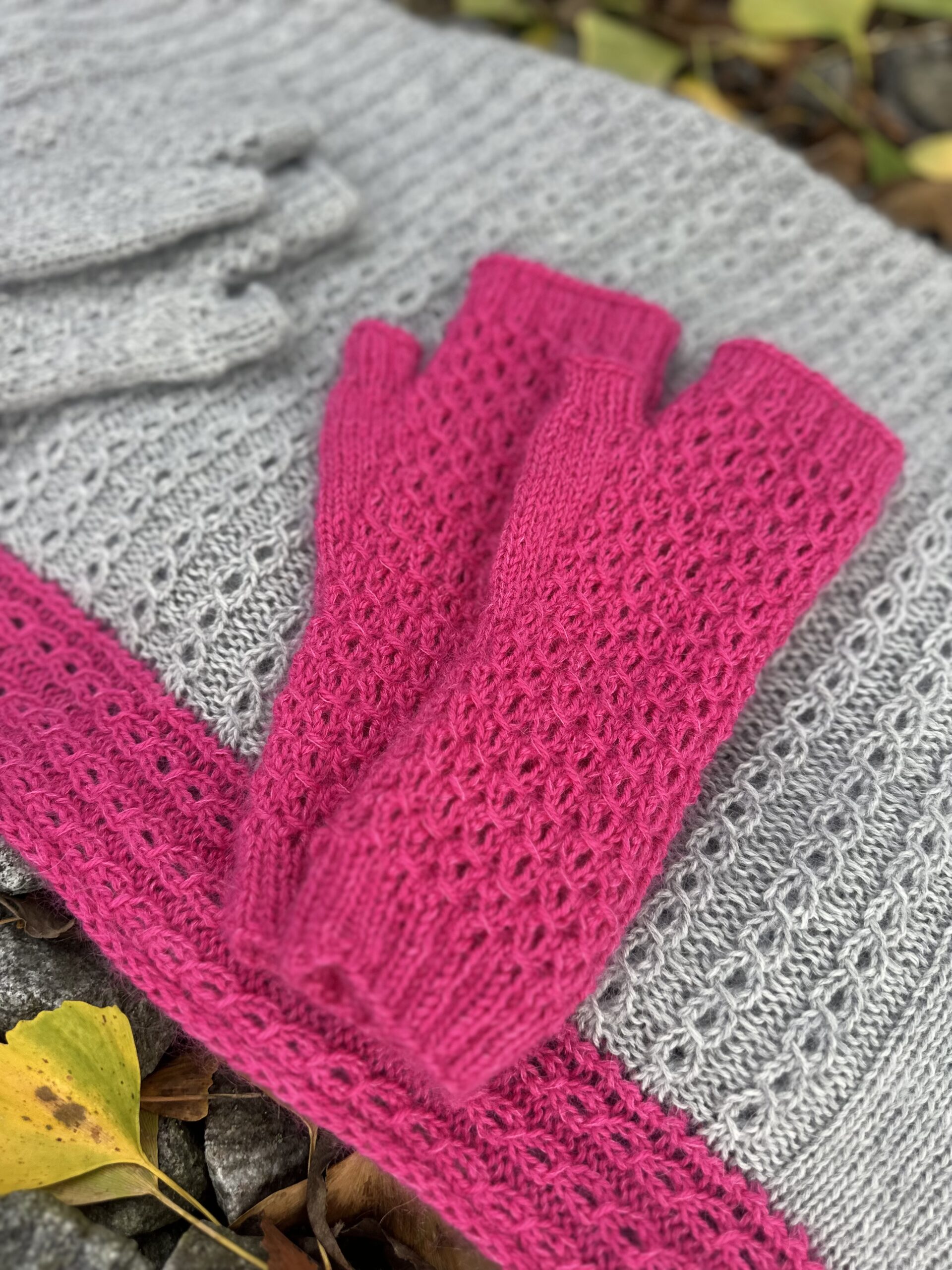 Garnpaket: ROS fingerless mittens (Handstulpen) – Bild 4