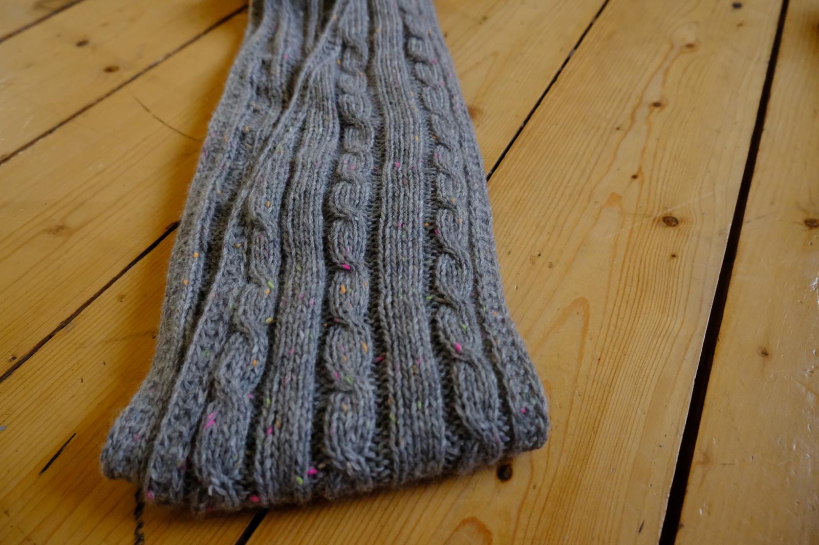 YGRITTE Scarf, dt. / engl. - Image 34