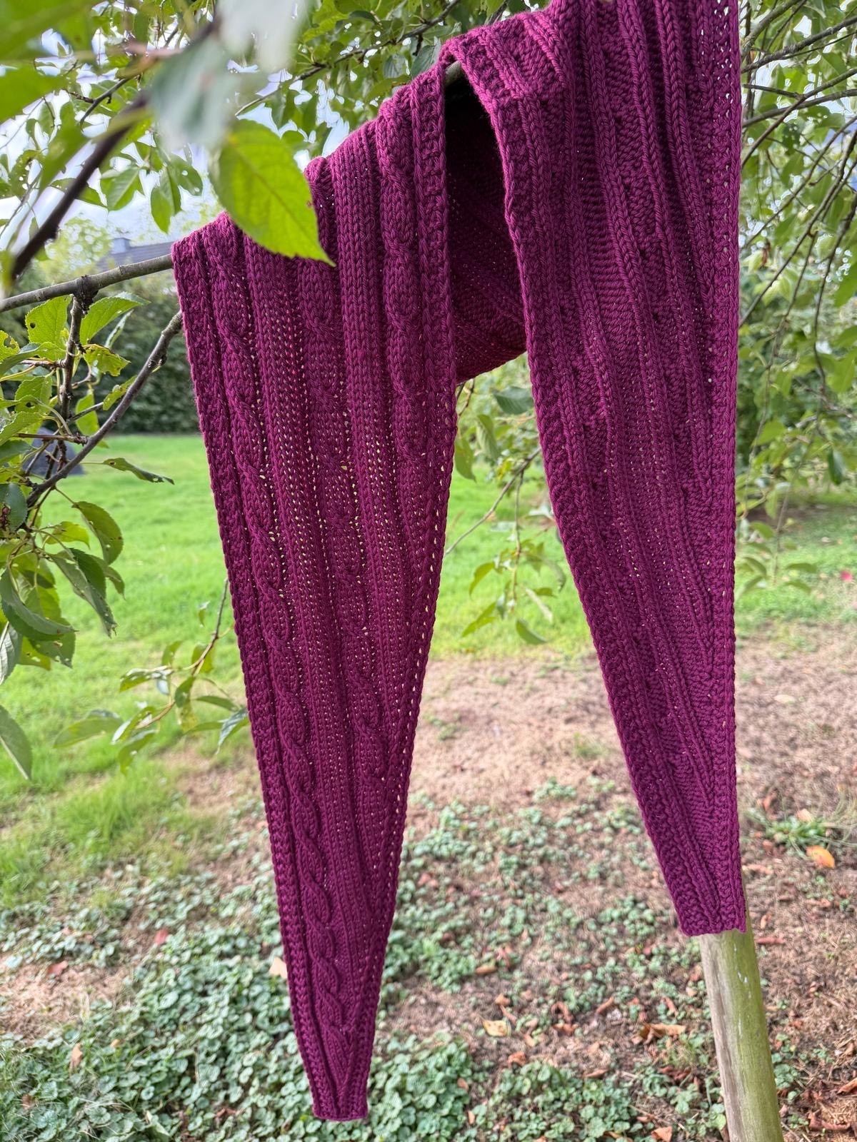 YGRITTE Scarf, dt. / engl. - Image 36