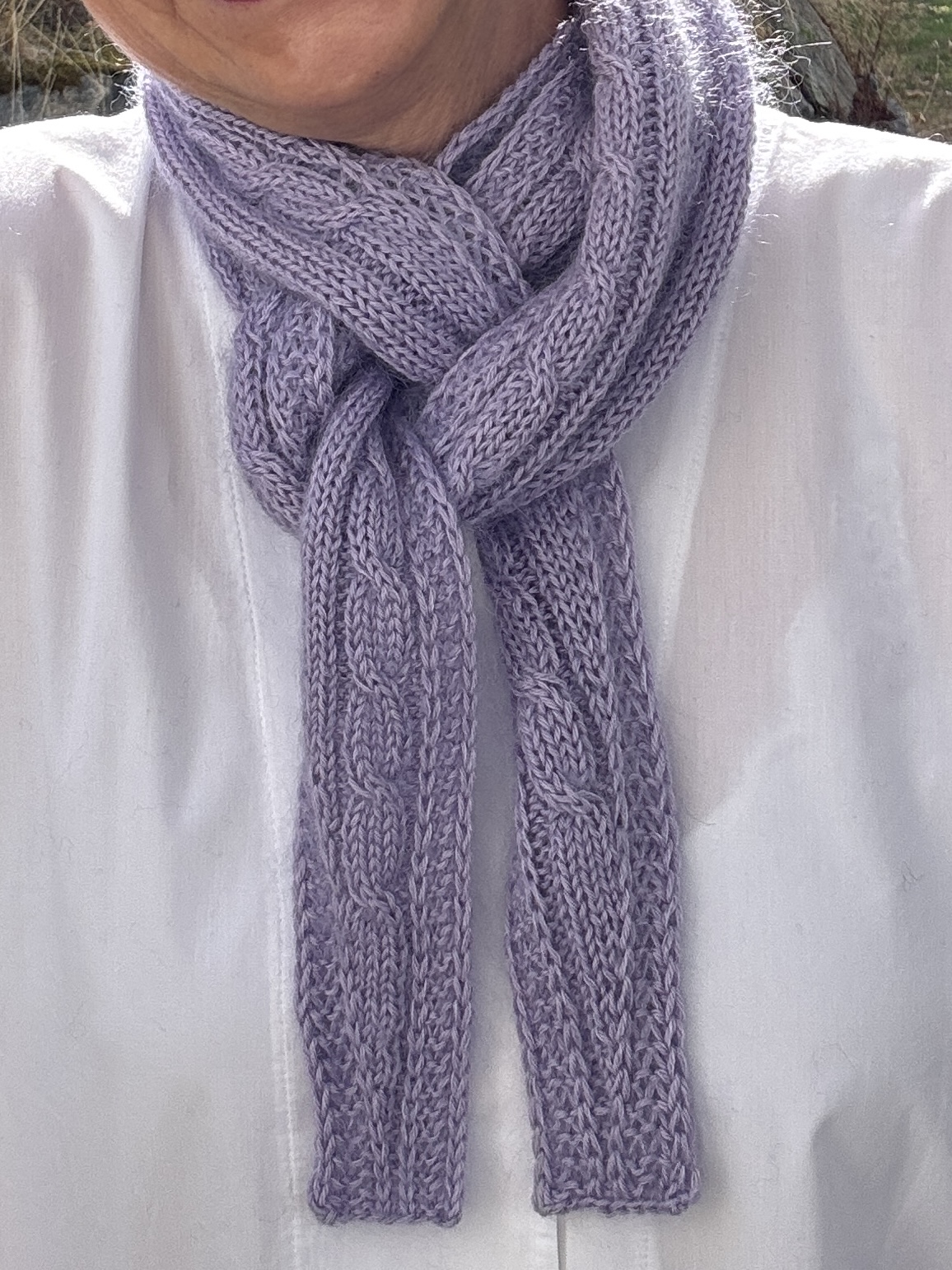 YGRITTE Scarf, dt. / engl. - Image 14
