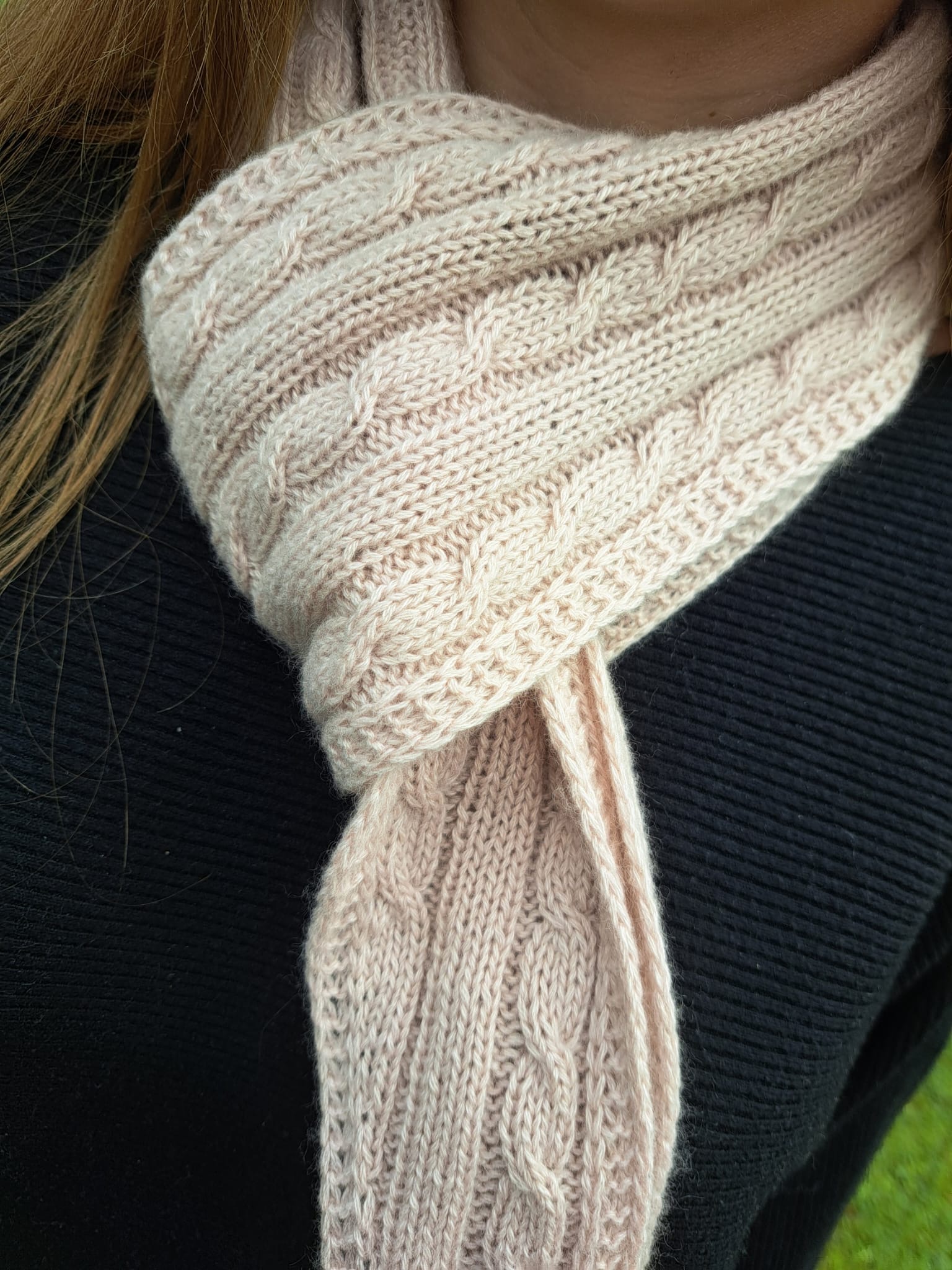 YGRITTE Scarf, dt. / engl. - Image 43