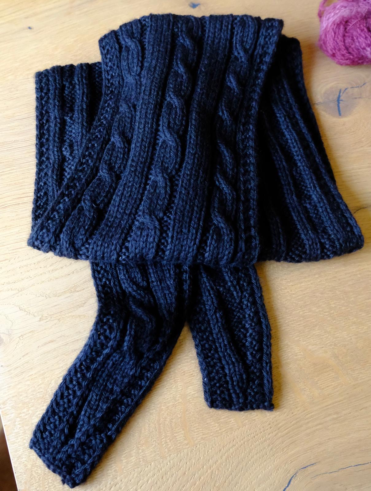 YGRITTE Scarf, dt. / engl. - Image 35